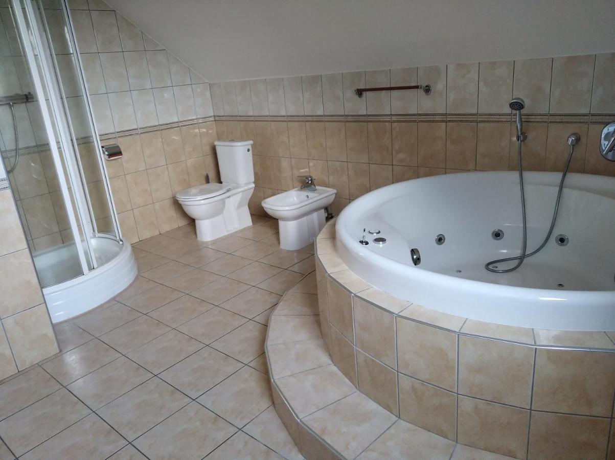 Vila Pri Kupeloch บอยนิตแซ ภายนอก รูปภาพ